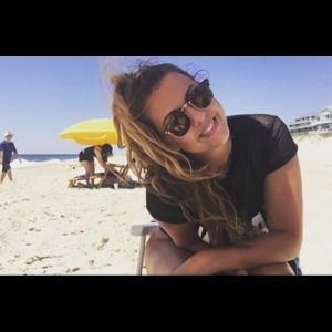 Meet your Posher, Rachel